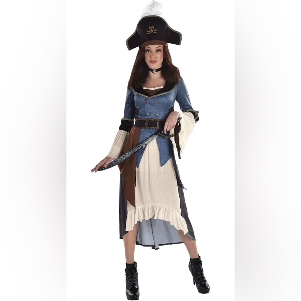 Woman’s pirate Halloween Costume - Blue and Cream